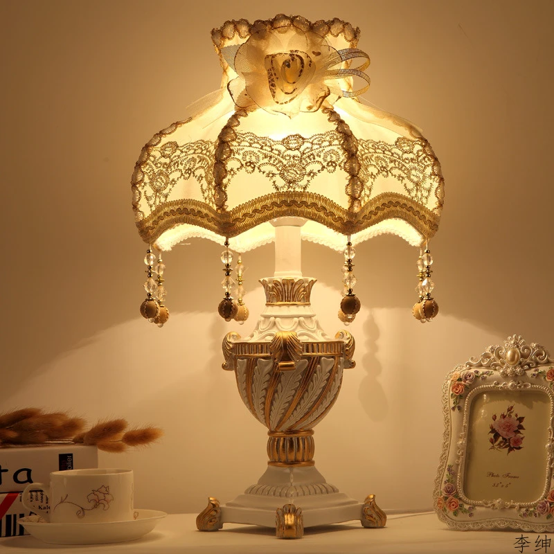 Nordic Princess Vintage Table  - Lava Lamp Desktop review and price